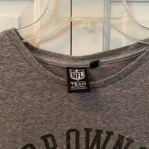 Men’s NFL Team Apparel Gray Cleveland Browns Graphic Short Sleeve T-shirt - Picture 2 of 4